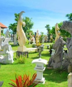 Explore Da Nang City Tour with Lady Buddha, Marble Mountains, Am Phu Cave & Han Market. Half-day experience from $15 with hotel pickup.